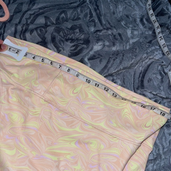 Fabletics matching set - Picture 4 of 5